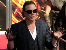 El actor y ex boxeador estadounidense  Mickey Rourke imprimió sus huellas en Hollywood. AFP  /