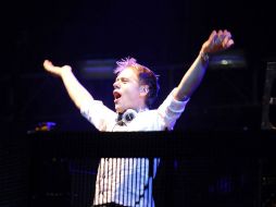 Armin Van Buuren incluyó piezas de su disco Mirage, the remixes.  /