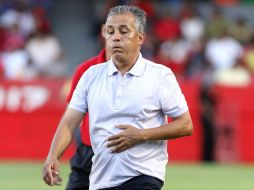 Sergio Bueno suma otro despido en su trayectoria profesional. MEXSPORT  /