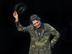 Joaquín Sabina actualmente promueve la edición especial de dos discos más DVD de 19 días y 500 noches.  /