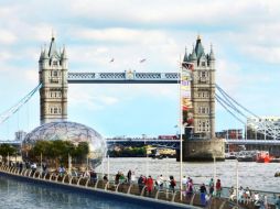 Pasará por 1018  lugares en todos los rincones del Reino Unido a través de distintos medios de transporte. AP  /