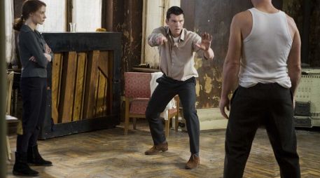 La cinta relata el trabajo de un grupo de agentes secretos que se enfrentan a una misión en la década de los años sesenta. MIRAMAX  /