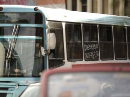 Aunque el Rector de la casa de estudios habló del aumento al transporte no dio declaraciones sobre el transporte escolar.  /