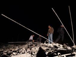 Un campamente de seguridad fue destruído en Beit Lahiya tras un ataque israelí. EFE  /