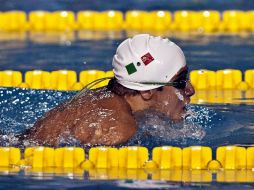En 32.87 segundos, Enrique Pérez pudo por fin probar las mieles del triunfo. MEXSPORT  /