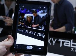 Apple y Samsung están inmersos en una batalla legal en todo el mundo. REUTERS  /