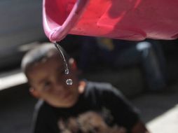 Se prevé que el servicio de agua se restablezca a las 20:00 horas. ARCHIVO  /