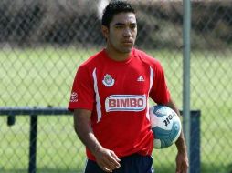 Marco Fabián sería una sensible ausencia del cuadro rojiblanco ante Gallos Blancos. MEXSPORT  /