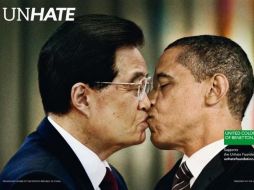 La polémica campaña muestra a varios líderes mundiales besándose. ESPECIAL  /