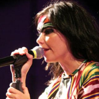 Björk promocionará su nuevo disco en festival español