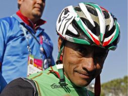 Aaron Gordian Martínez se subió a lo más alto del podio al dominar en el circuito callejero de más de 42 kilómetros.  /