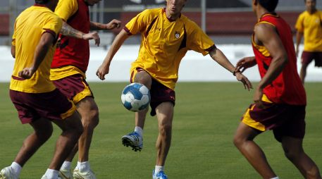 El mediocampista comenta que la directiva de Estudiantes ya le había comunicado la decisión.  /