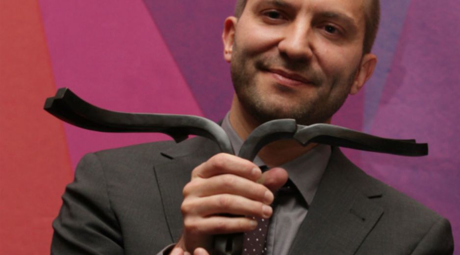 El colombiano que ahora reside en Madrid, agradeció varias veces por el premio.  /