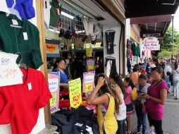 Cinco mil158 piezas de ropa ingresaron al país de forma ilegal. ARCHIVO  /