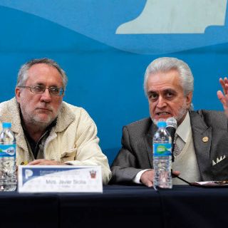 Regreso del PRI sería el tiro de gracia: Javier Sicilia