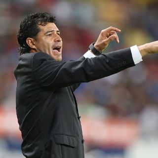 Chávez, preocupado por falta de refuerzos