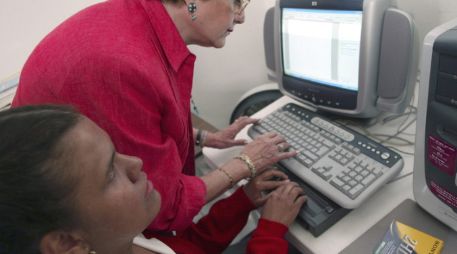 En el evento, organizado por la Secretaría de Economía, participaran 200 empresarios con discapacidad. ARCHIVO  /
