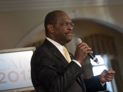 Herman Cain ofreció un discurso en una reunión con sus seguidores en California del Sur. AFP  /