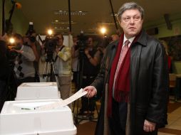 Grigori Yavlinski, cabeza de lista de Yábloko en los comicios. AP  /