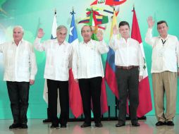 Los mandatarios de Panamá, Chile, México, Colombiay el canciller de Perú durante la II Cumbre del Pacífico. NTX  /