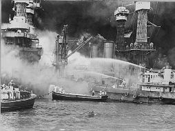 Fotografía tomada el 7 de diciembre de 1941 cuando eran atacados los miembros de las fuerzas armados de EU. REUTERS  /