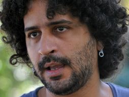 El director de cine Alejandro Brugués presenta una película de zombis en Cuba. EFE  /