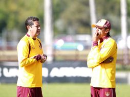 José Luis Salgado y Gilberto Adame en la práctica de Estudiantes.  /