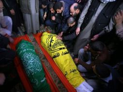 Funeral de milicianos muertos tras impacto de cohete del ejército de Israel. EFE  /