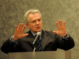 Santiago Creel dijo que garantiza la unidad interna en su partido.  /