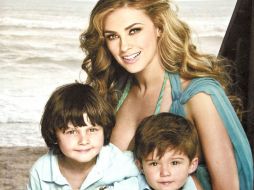 Se rumora que la madre recibió la cantidad de 200 mil dólares de manutención para sus hijos. EL UNIVERSAL  /