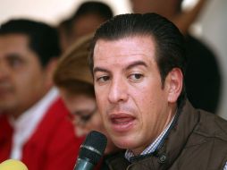 El alcalde, Miguel castro, advirtió que no dará marcha atrás al proyecto. ARCHIVO  /