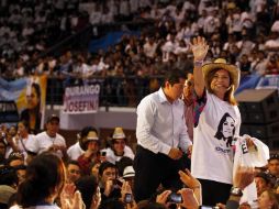 La precandidata Josefina Vázquez Mota habló ante 4 mil panistas en Yucatán sobre las ventajas de ser mujer para el Gobierno de México.  /