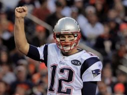 Tom Brady dio una lección de dirección en el juego, liderazgo en el campo. REUTERS  /