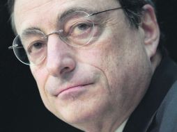 El presidente del Banco Central Europeo, Mario Draghi, presiona a la banca para que acceda al esquema de financiamiento. AFP  /