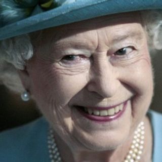 La reina Isabel compartirá su primera navidad con Kate