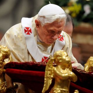 Papa pide a Dios que muestre su poder y arroje a los opresores