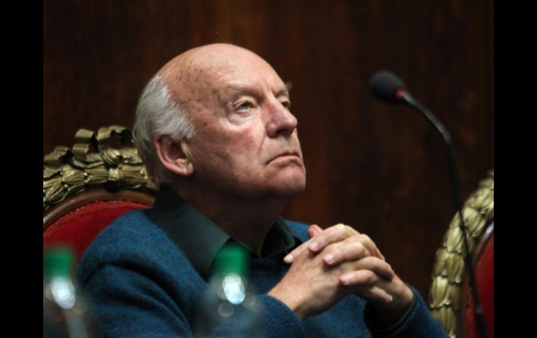 El escritor ha obtenido en dos ocasiones los premios del certamen literario cubano.  /