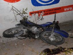 Motocicleta Hondra pro 125 en la cual conducía el sujeto que perdió la vida en el accidente.  /