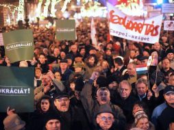 Manifestación antigubernamental para exigir la dimisión del primer ministro húngaro, Viktor Orbán. EFE  /