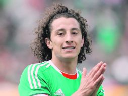 De llegar a concretarse, Andrés Guardado volvería a la Primera División española, tras seis meses en Segunda.  GETTY IMAGES SPORTS  /
