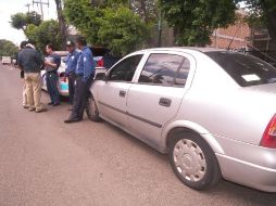 Al hacer inspección del automotor encontraron juego de llaves de las conocidas como 'chorlas'.  /