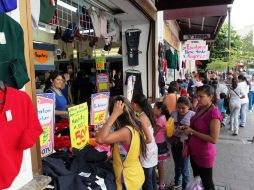 El  60% de las prendas que se venden en México entraron al país siendo subvaluadas.  /