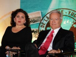 Gobernadora de Yucatán, Ivonne Ortega, y embajador de Francia en México durante presentación de Ruta solidaria del chocolate. NOTIMEX  /