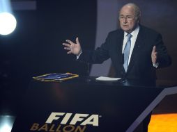 Joseph Blatter durante su discurso sobre la entrega del Balón de Oro. AFP  /
