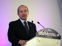 El Presidente habló de temas de seguridad ante banqueros reunidos en cancún. NOTIMEX  /