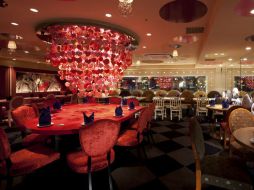 La sala de la 'Reina de corazones', en el Diamond Dining. ESPECIAL  /