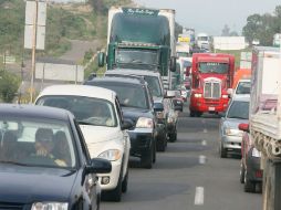 El titular de la Semades hizo un llamado a que los vehículos con mayor antigüedad afinen y verifiquen su automóvil.  /