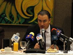 También se reunirán con los precandidatos del PAN y el sábado, último día de actividades, al priista, Peña Nieto. ARCHIVO  /