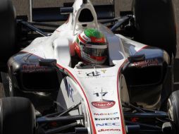 Sergio Pérez busca mejorar su desempeño en el 2012. ESPECIAL  /