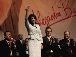 Por presuntas irregularidades en el proceso, la aspirante a la alcaldía del DF, Alejandra Barrales dijo no ir a la reunión. ARCHIVO  /